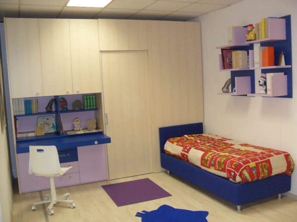 cameretta con cabina armadio e scrivania estraibile 3 2018072755777790998e5d72b 7efb 70ea f71eb950ae590d049